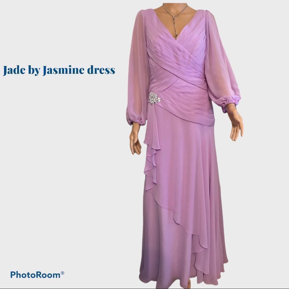 JADE BY JASMINE Dress
Color: orchid size 8